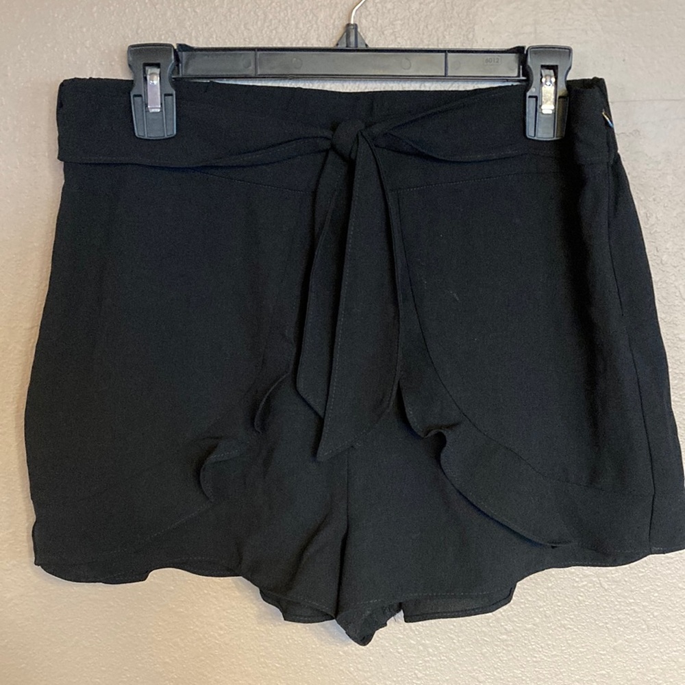 Cookies Clothing Co Hawaii black shorts size L